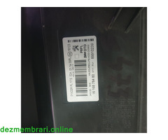 Far dreapta PEUGEOT  3008 2016 OEM 1616878480